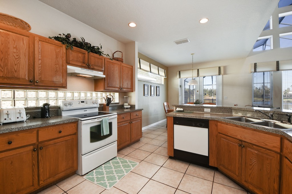 Photo of Kitchen in Lindfields