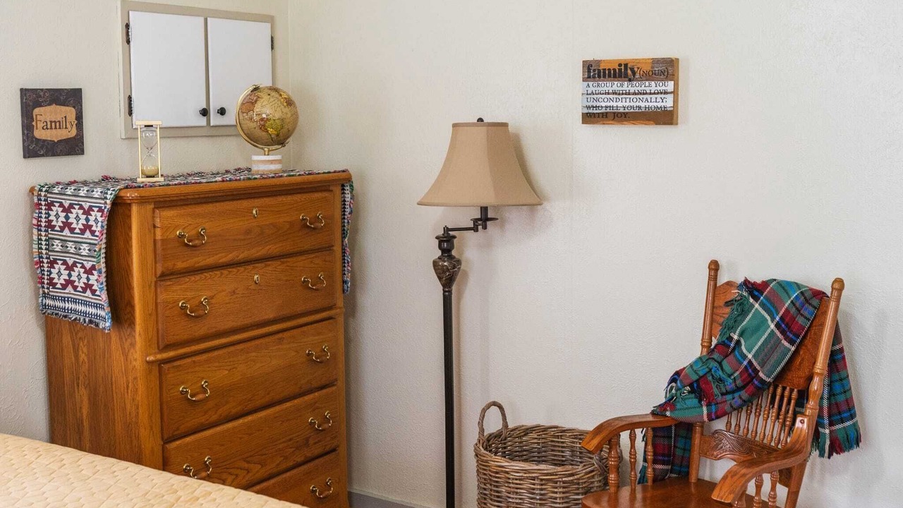 Photo of Bedroom in Forest City