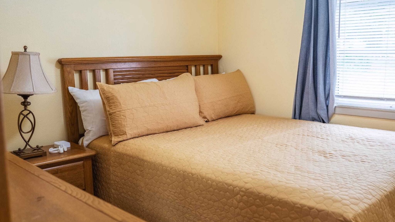 Photo of Bedroom in Forest City