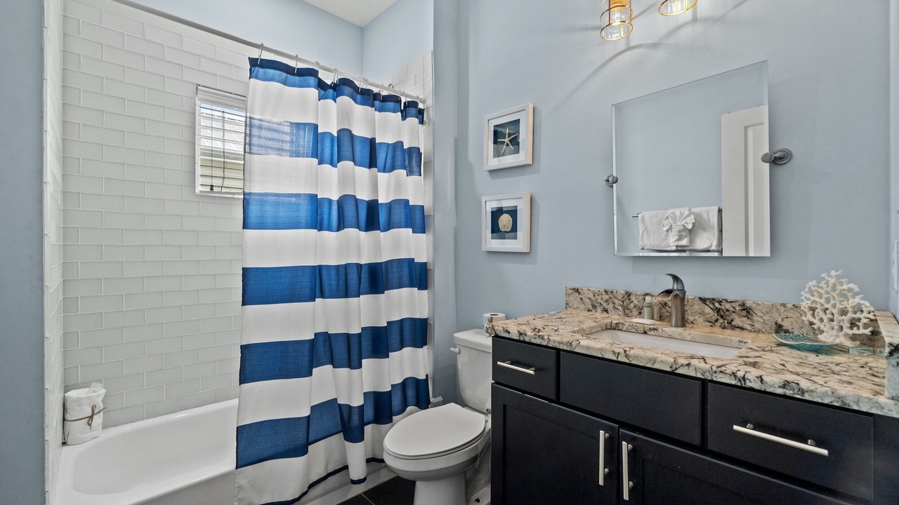 Photo of Bathroom in Greenway Park