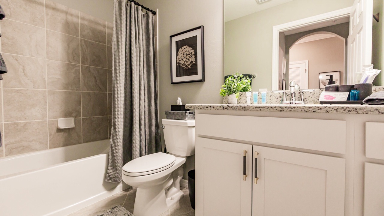Photo of Bathroom in Biggar