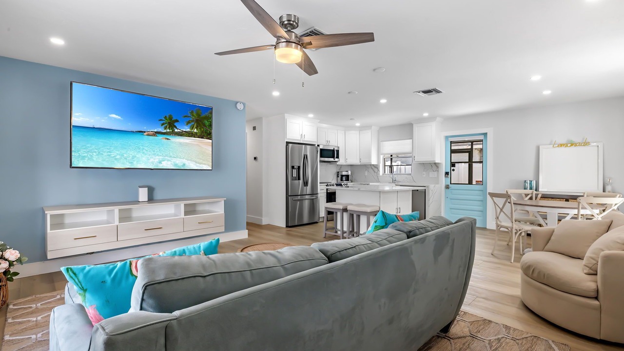 Photo of Livingroom in North Naples