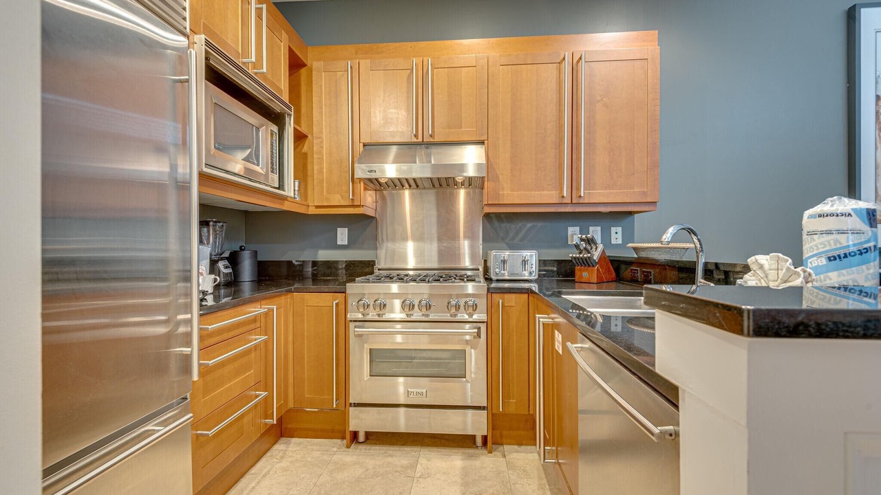 Photo of Kitchen in Baytowne Wharf