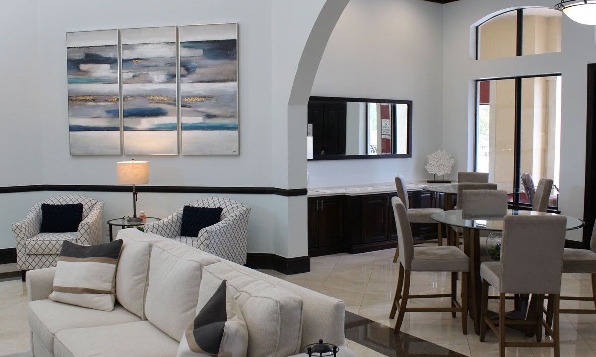 Photo of Livingroom in Central Naples
