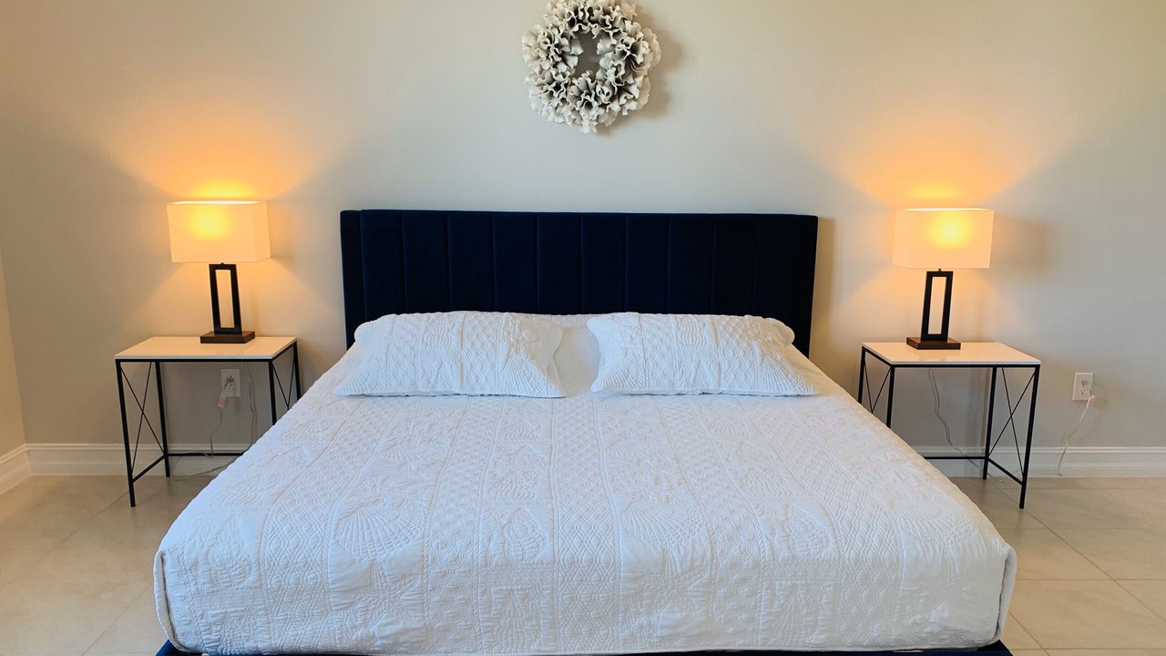 Photo of Bedroom in Bonita Springs