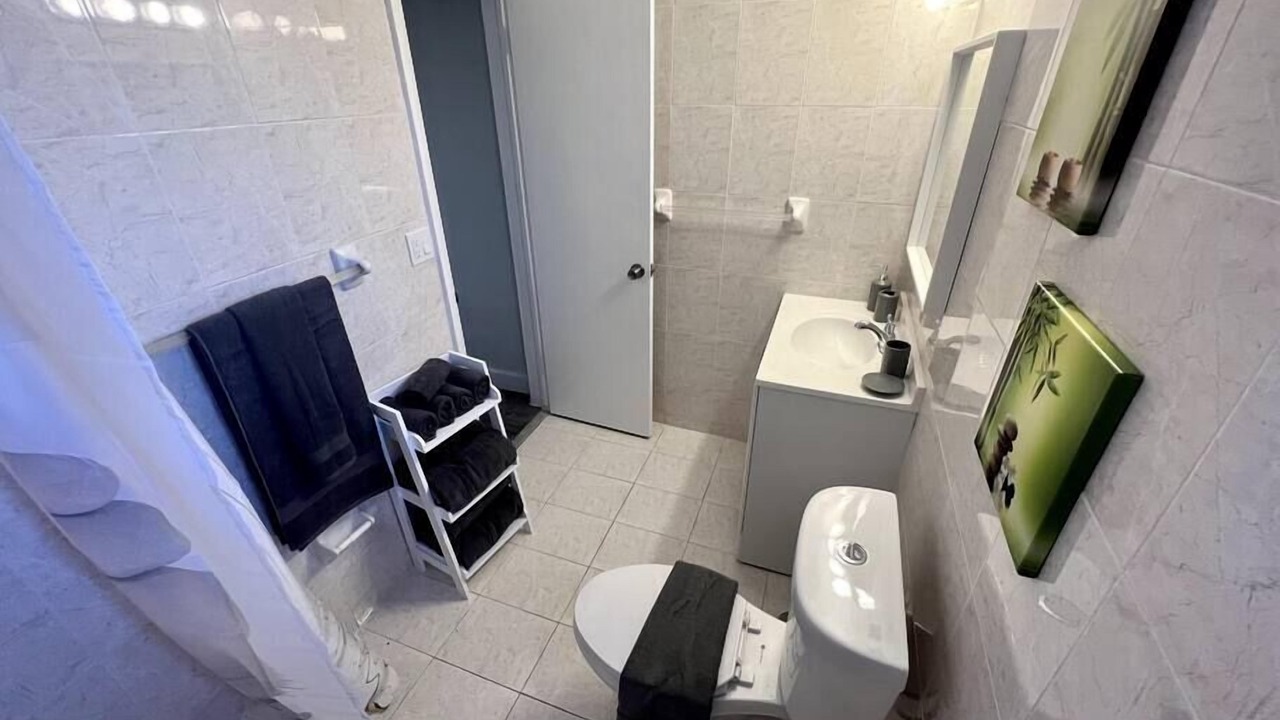 Photo of Bathroom in Little Havana