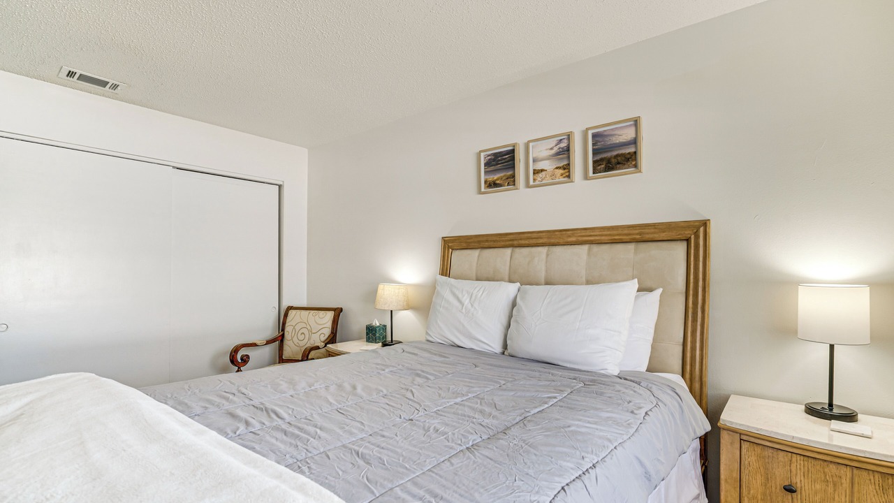 Photo of Bedroom in Silver Springs Shores