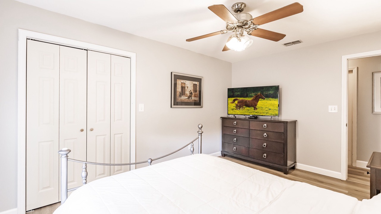 Photo of Bedroom in Fellowship