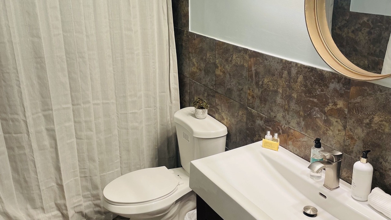 Photo of Bathroom in Poinciana Park