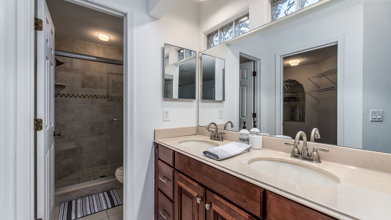 Photo of Bathroom in Beacon Hills and Harbour