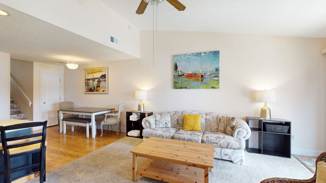Photo of Livingroom in East End