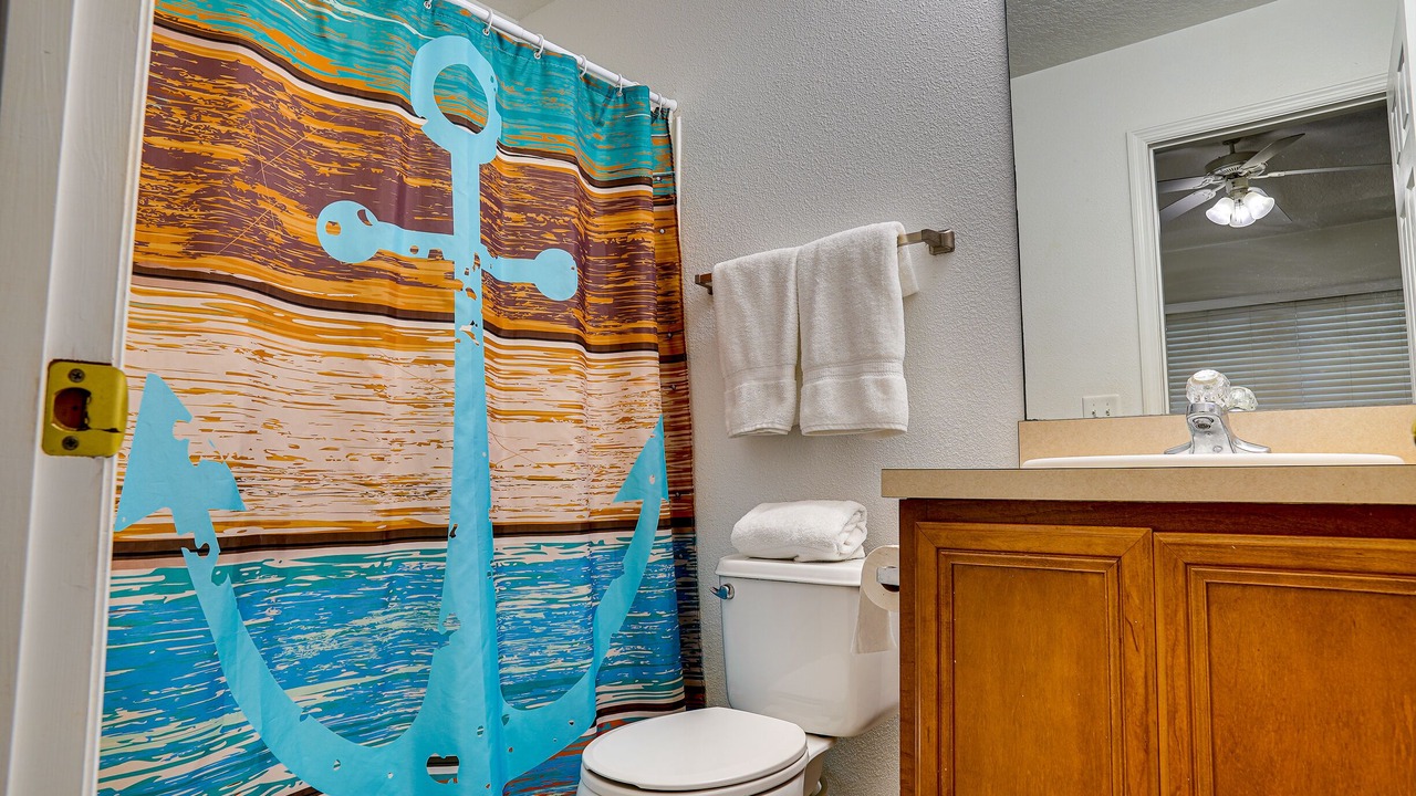Photo of Bathroom in Crestwynd Bay