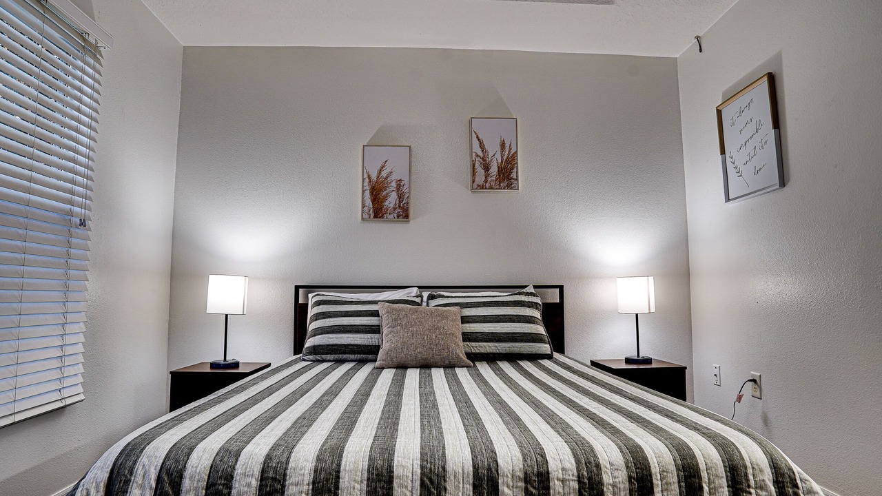 Photo of Bedroom in Crestwynd Bay