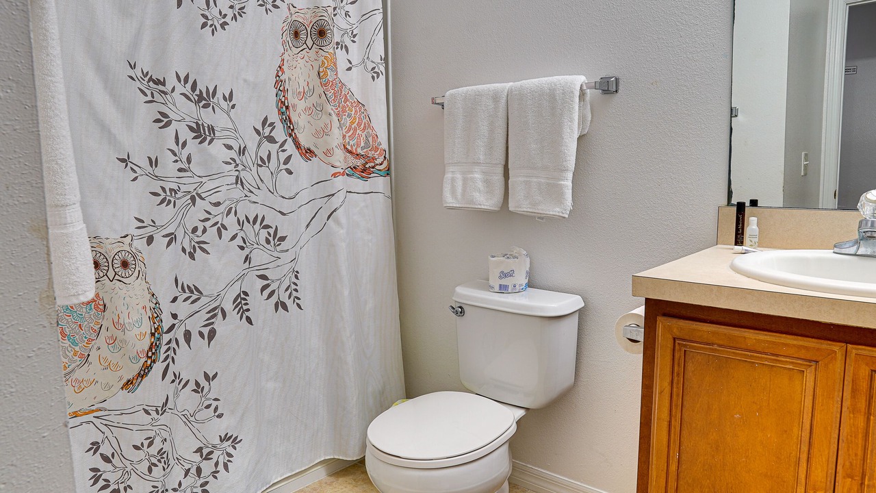 Photo of Bathroom in Crestwynd Bay