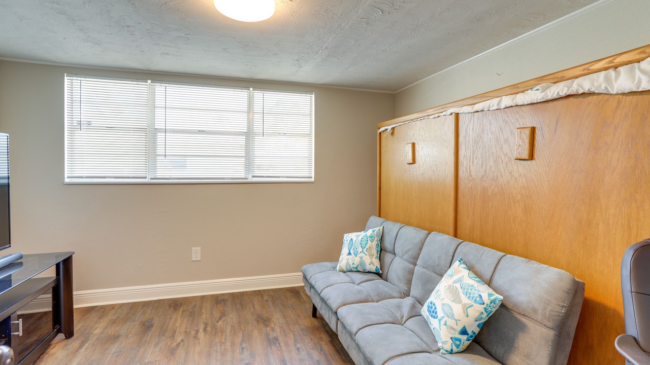 Photo of Livingroom in Gulfport