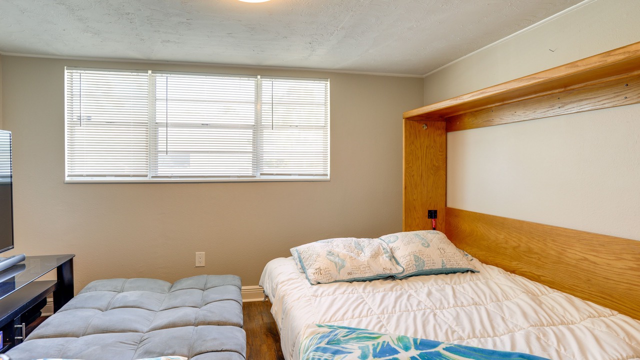 Photo of Bedroom in Gulfport