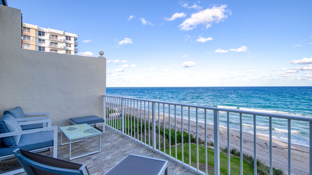 Photo of Outdoor in Highland Beach