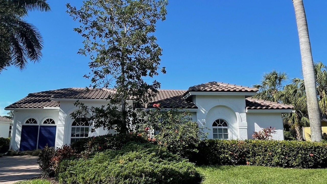 Photo of Outdoor in Naples