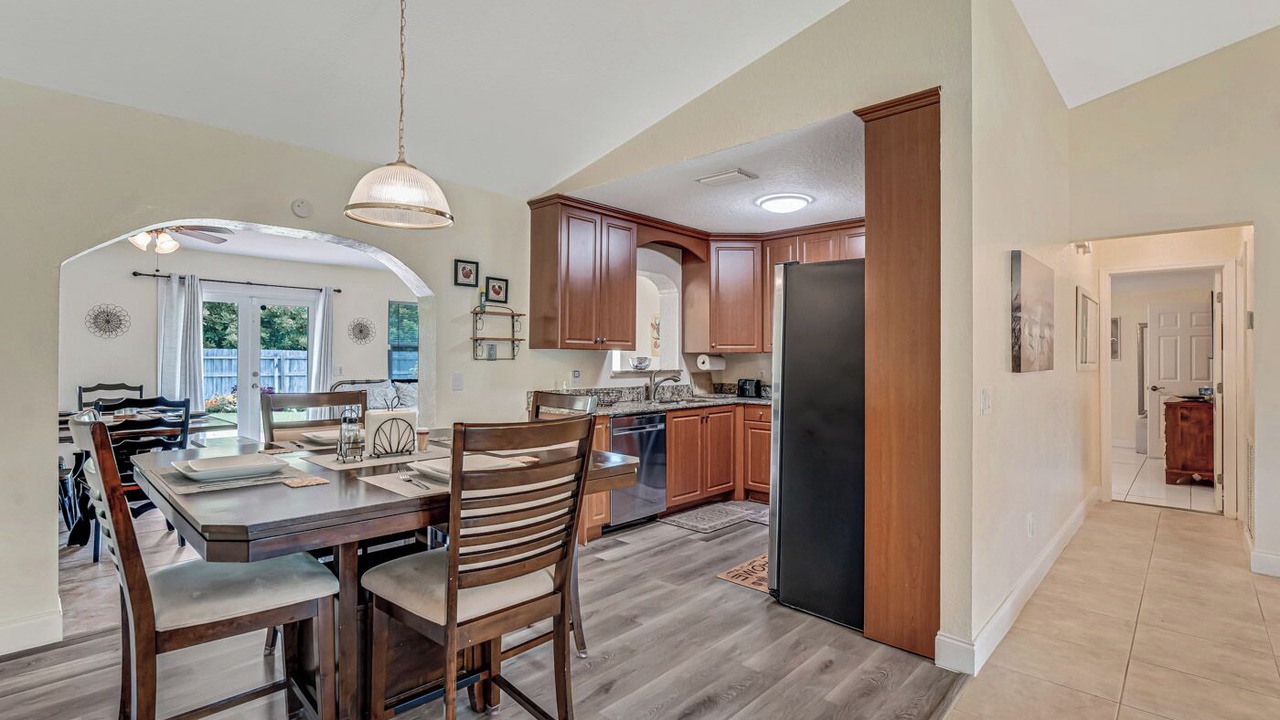 Photo of Kitchen in Hunt Club