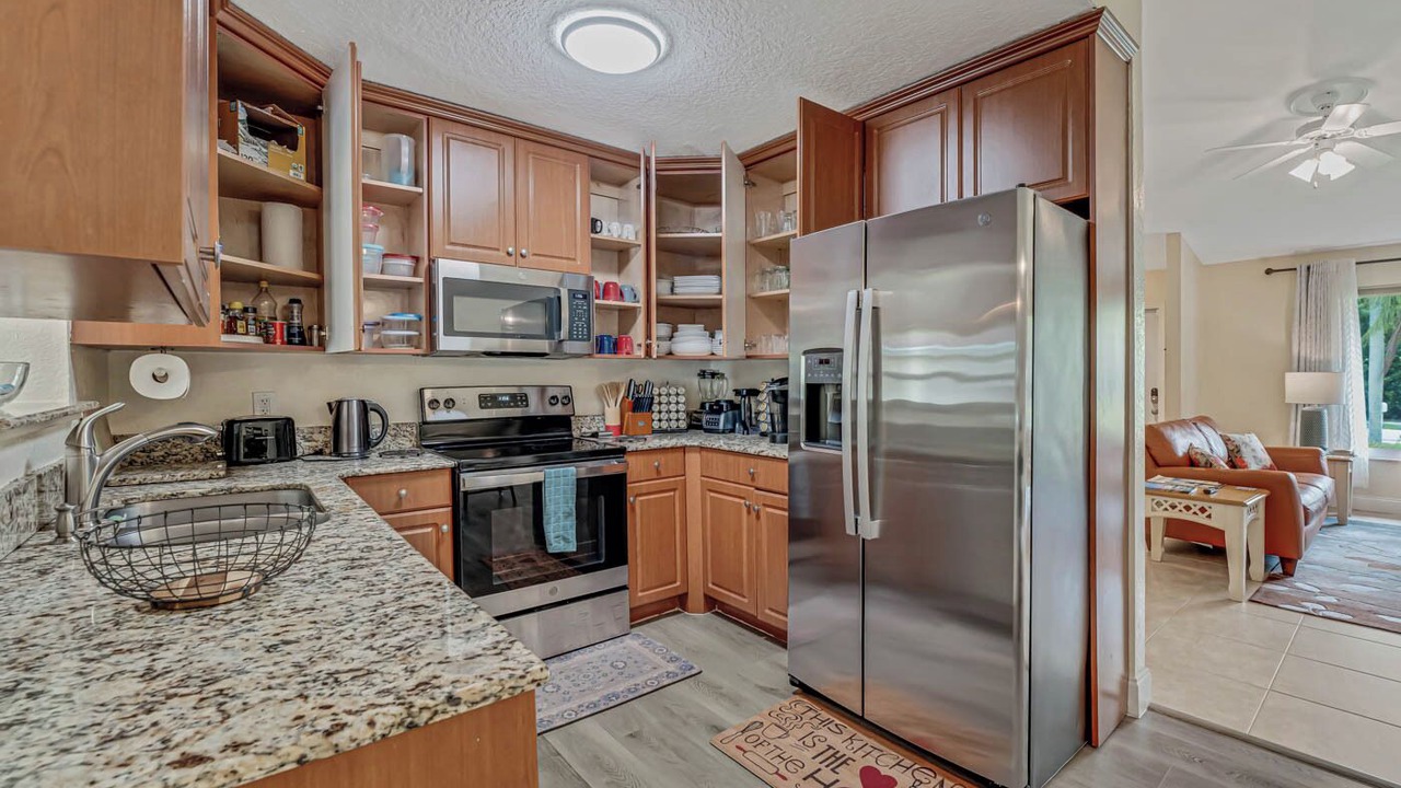 Photo of Kitchen in Hunt Club