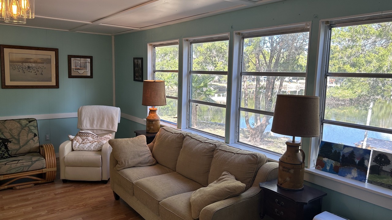 Photo of Livingroom in Crystal River