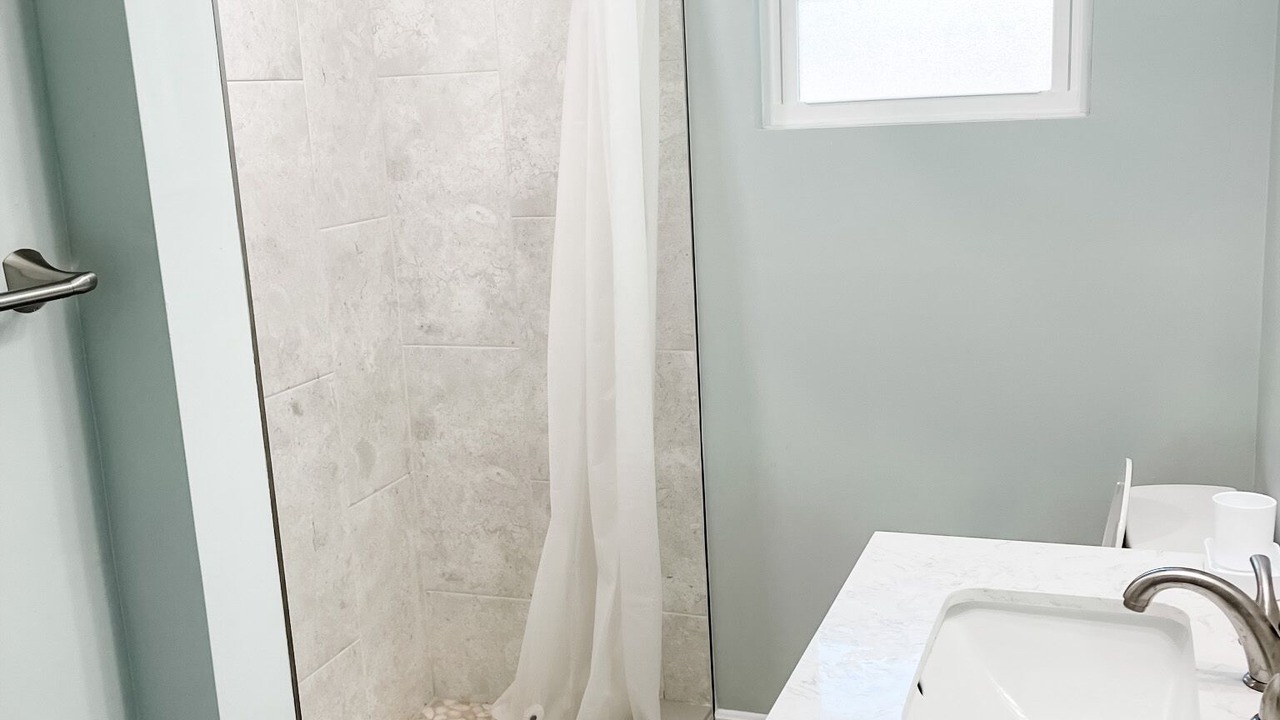 Photo of Bathroom in Longbeach Village