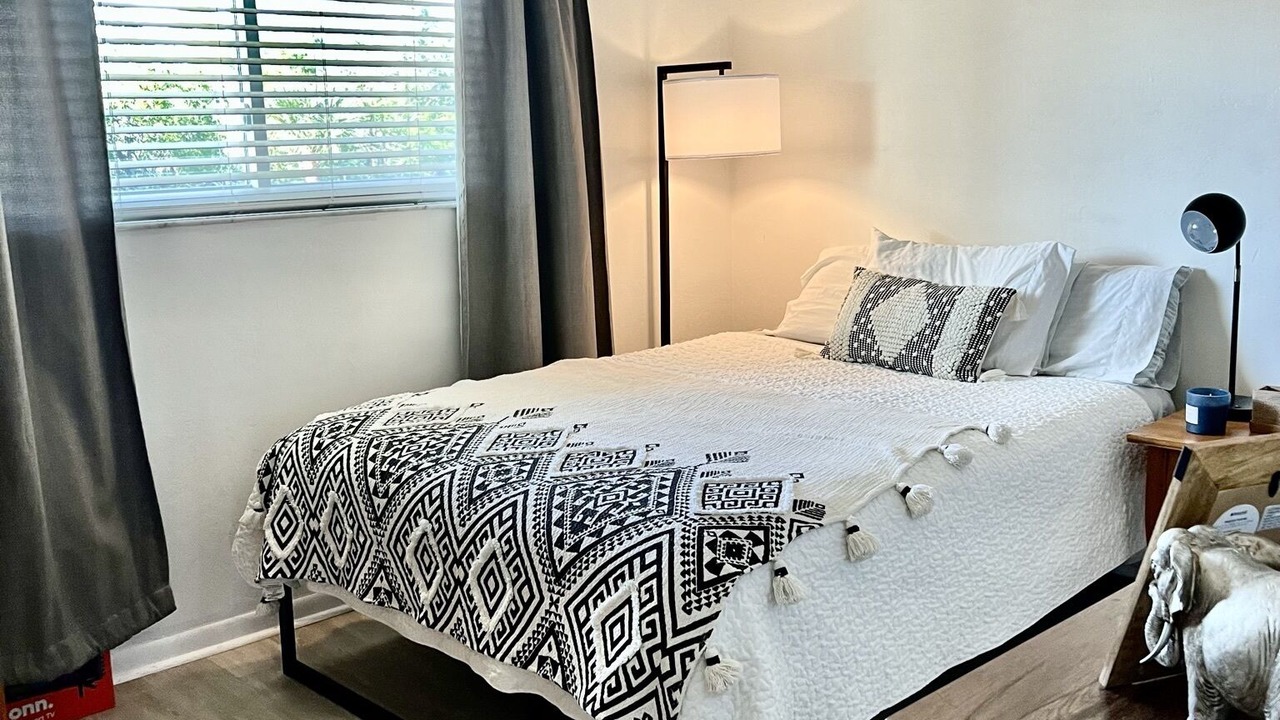 Photo of Bedroom in Naples