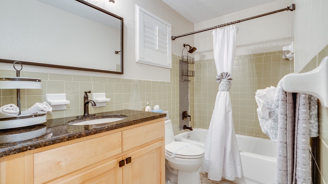 Photo of Bathroom in Port Orange