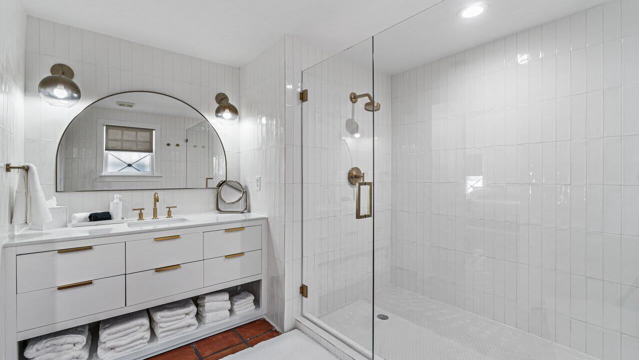 Photo of Bathroom in Old Northwood
