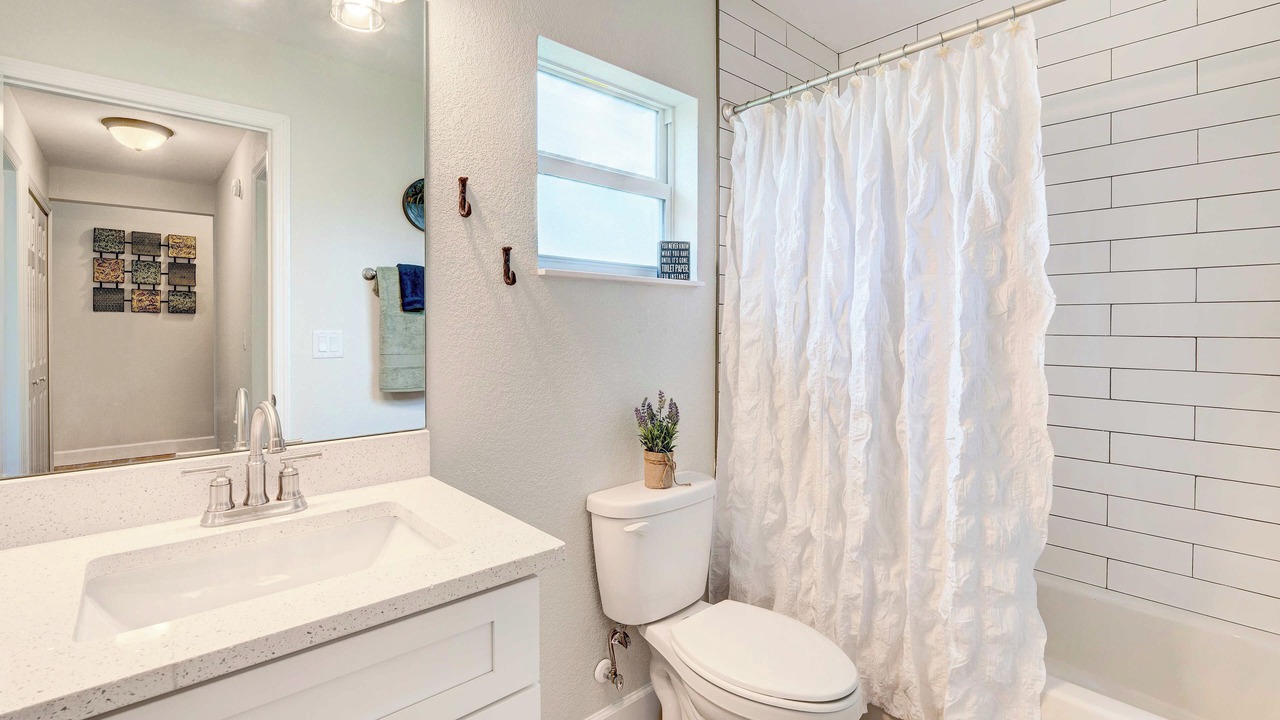 Photo of Bathroom in Sun 'N Lake