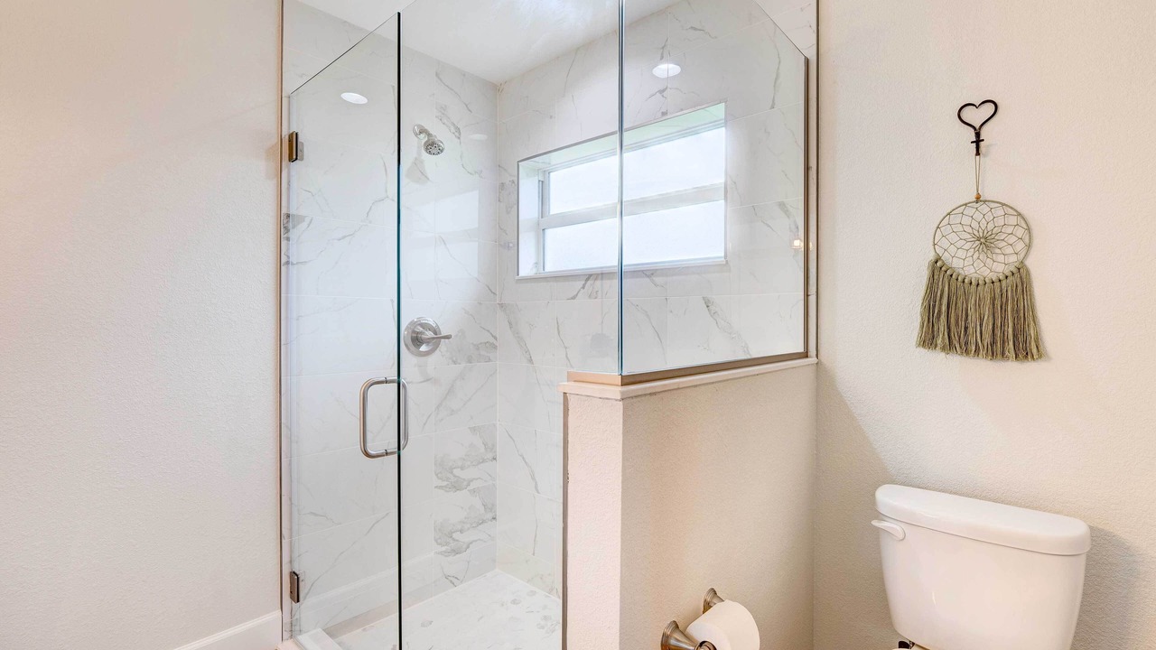 Photo of Bathroom in Sun 'N Lake