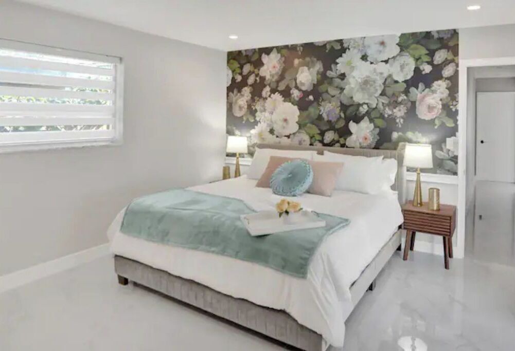 Photo of Bedroom in Hollywood Hills