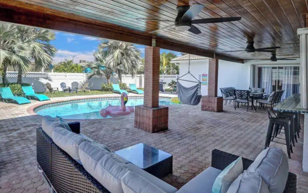 Photo of Outdoor in Hollywood Hills