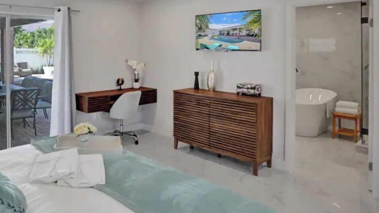 Photo of Bedroom in Hollywood Hills