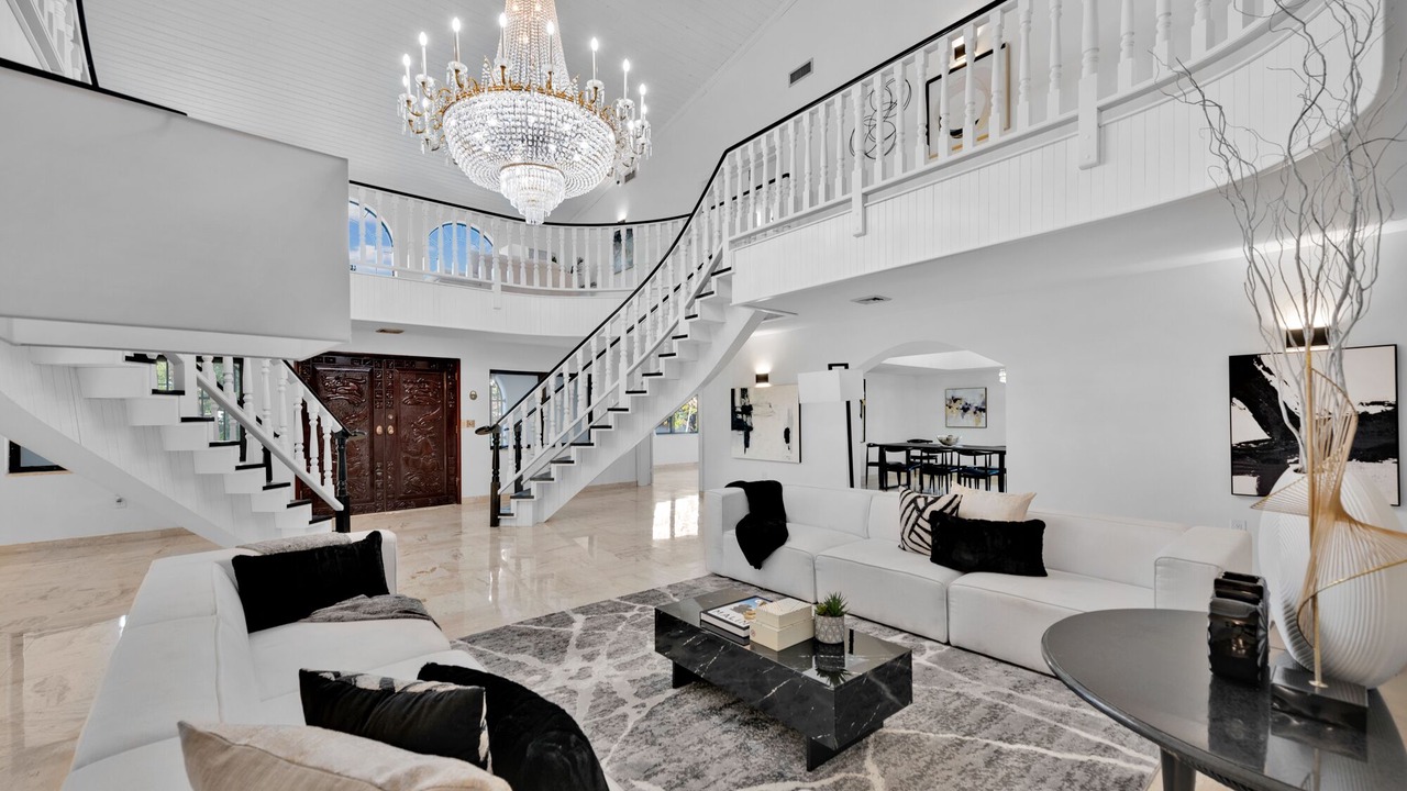 Photo of Livingroom in West Little Havana