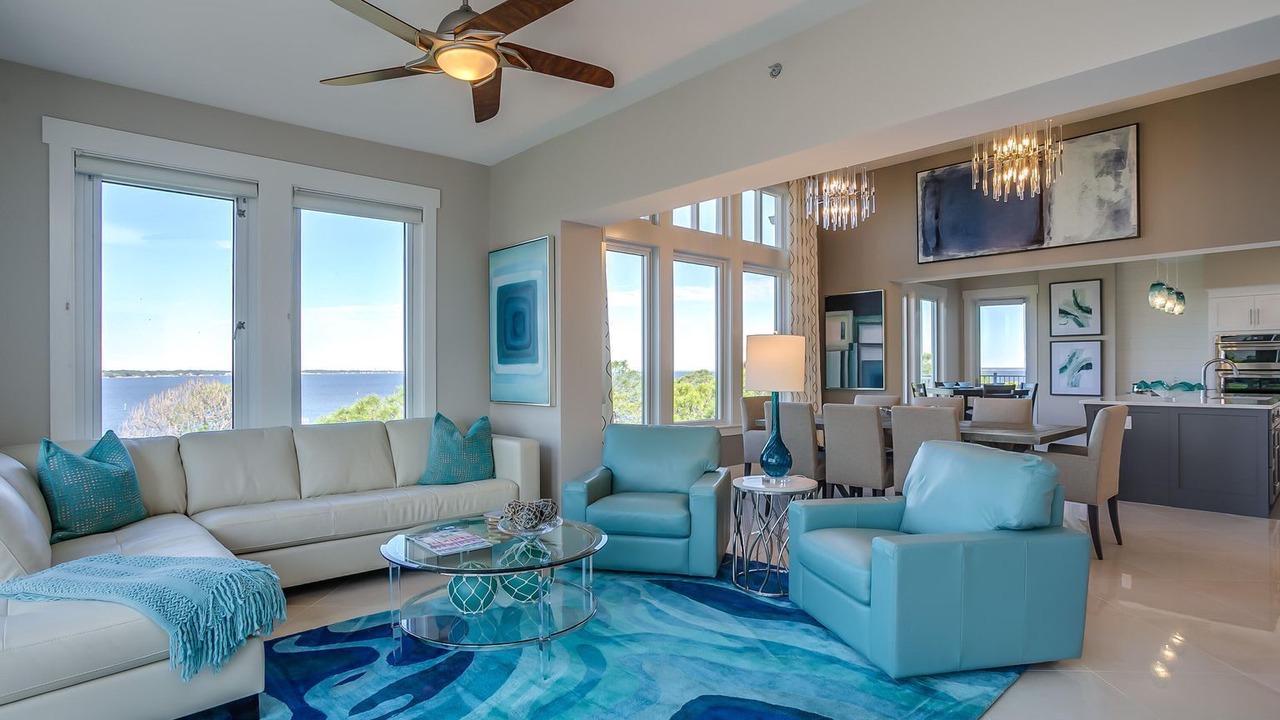 Photo of Livingroom in Baytowne Wharf