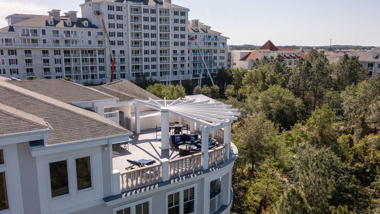 Photo of Patio Balcony in Baytowne Wharf