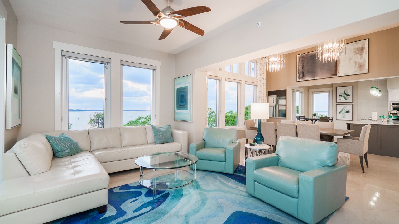 Photo of Livingroom in Baytowne Wharf