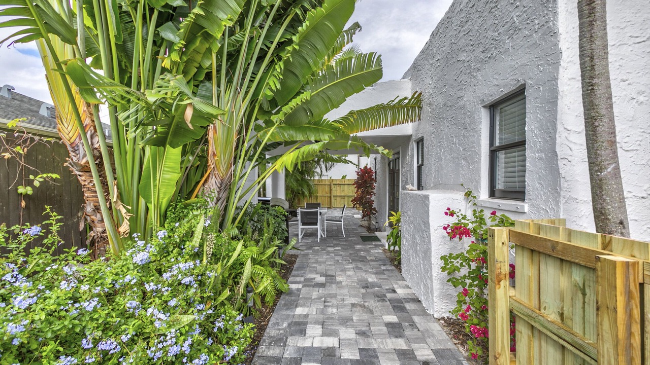 Photo of Patio Balcony in Parker Ridge