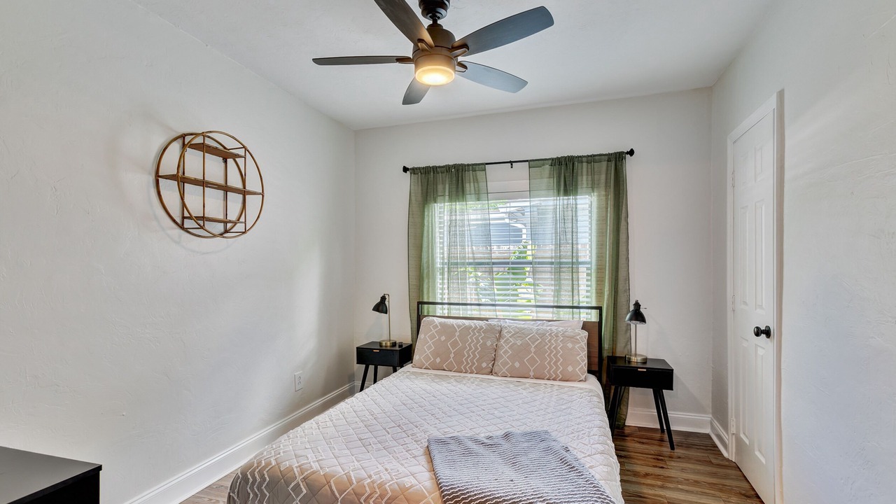Photo of Bedroom in Parker Ridge