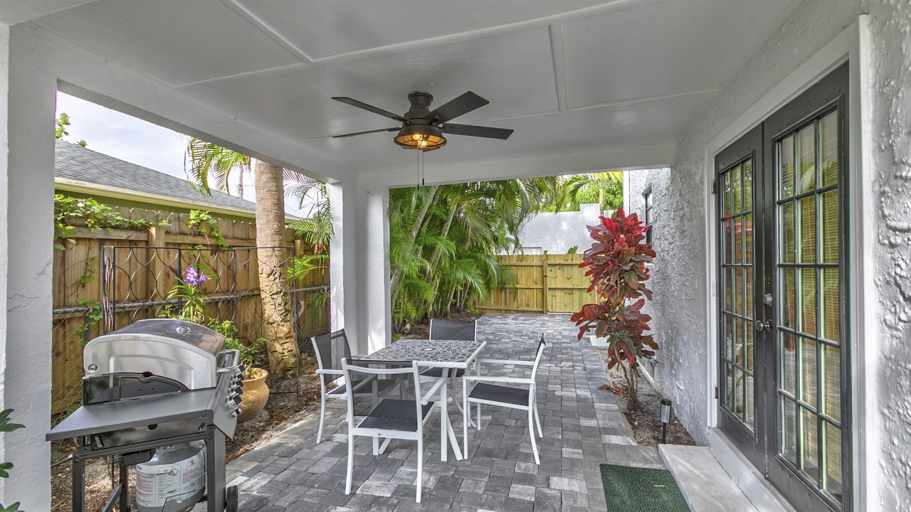 Photo of Outdoor in Parker Ridge