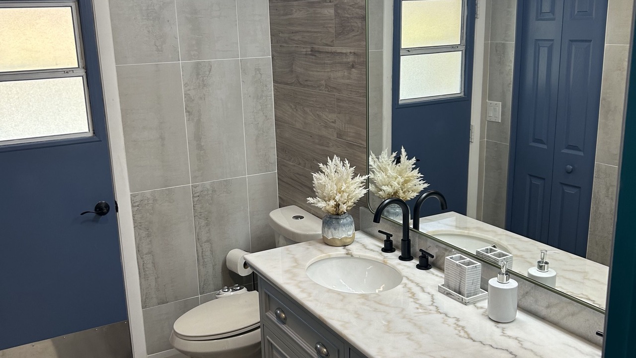 Photo of Bathroom in Port Charlotte