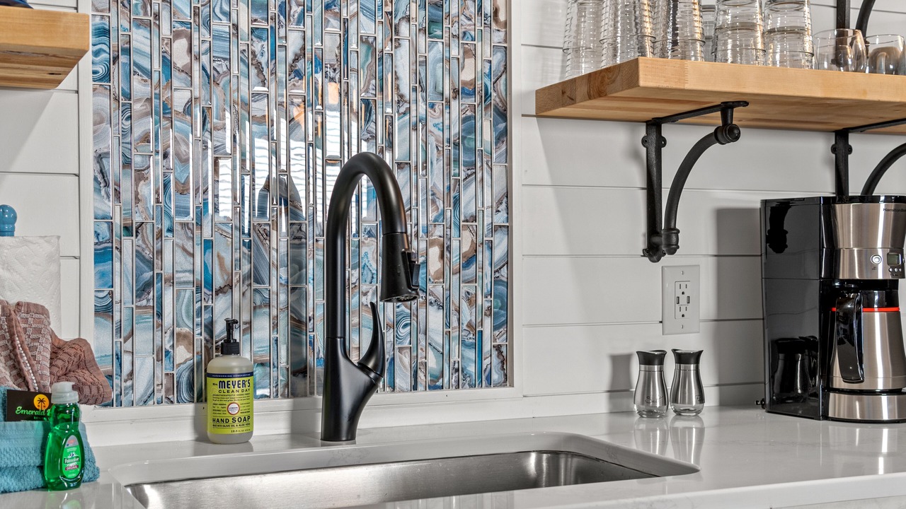 Photo of Kitchen in Bahama Beach
