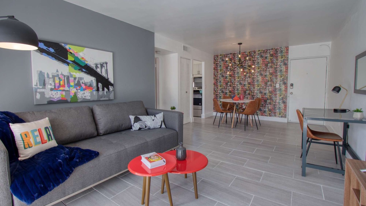 Photo of Bedroom in Midtown