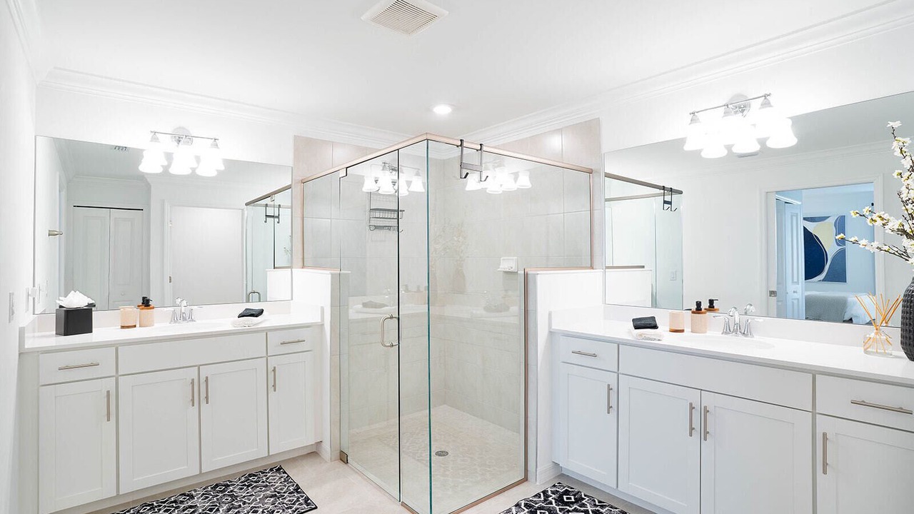 Photo of Bathroom in Immokalee