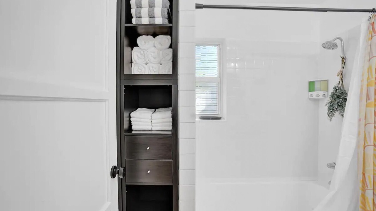 Photo of Bathroom in Edgewood