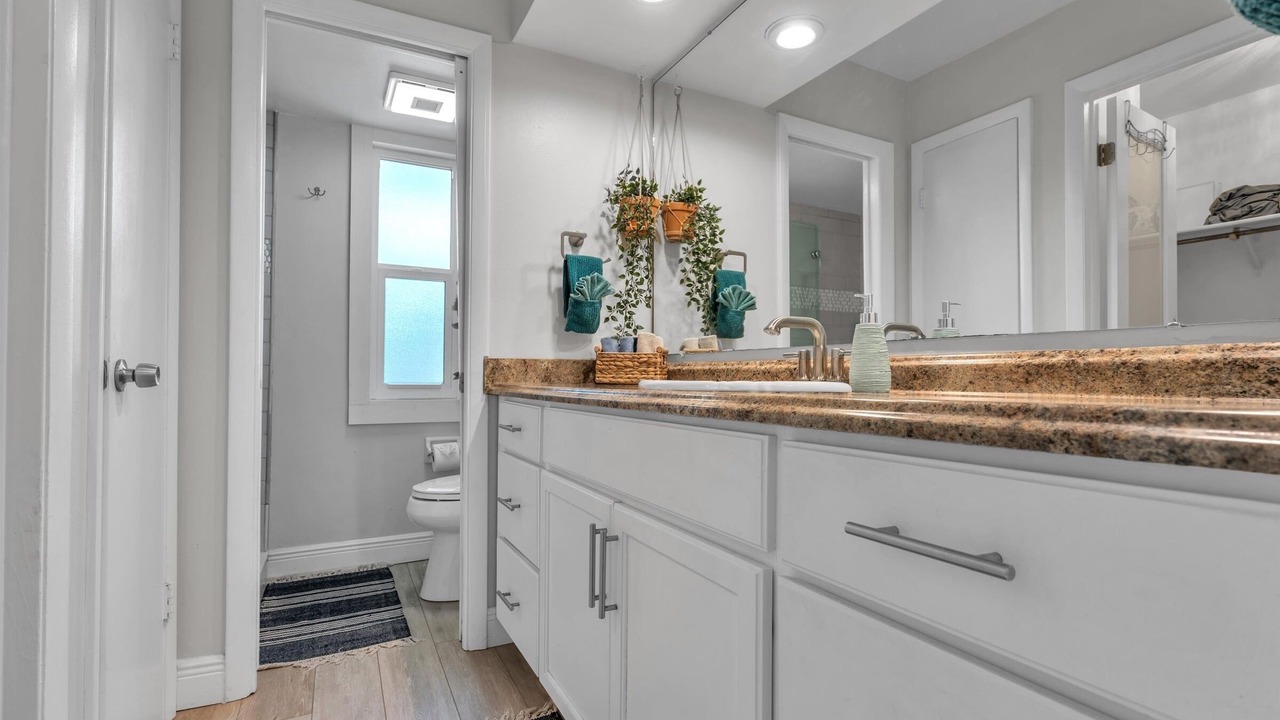 Photo of Bathroom in Largo