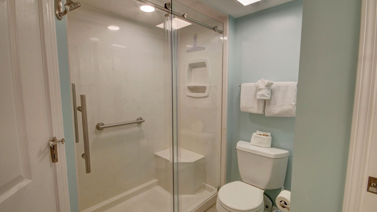 Photo of Bathroom in Harold