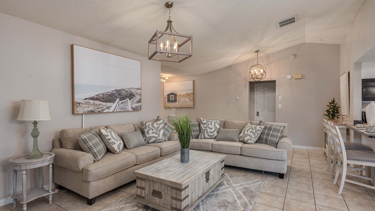Photo of Bedroom in Auburndale