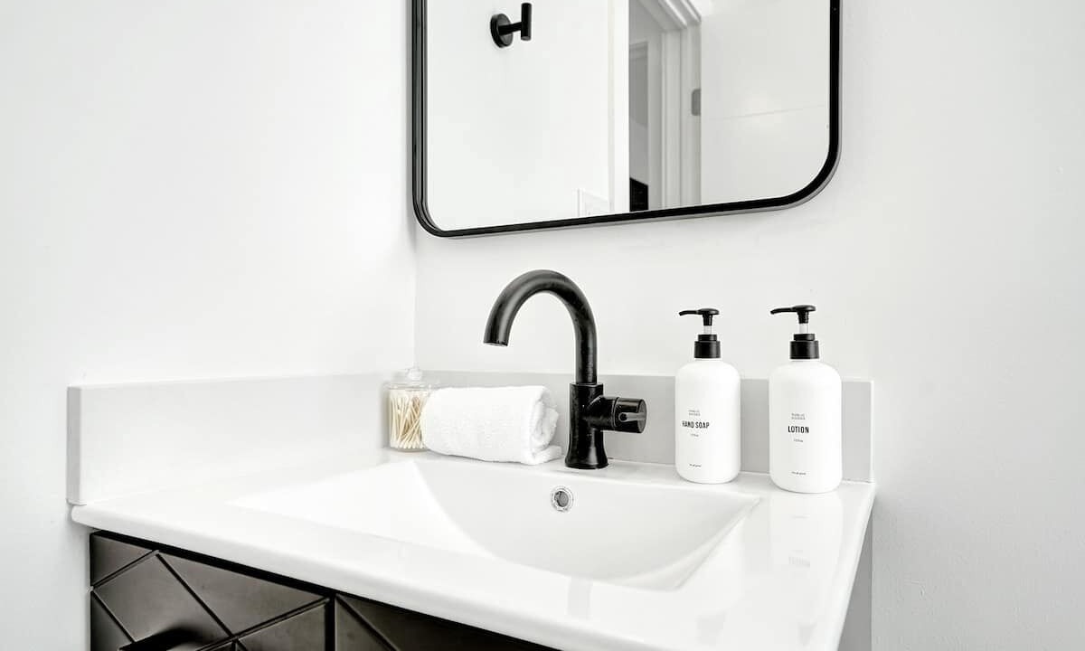 Photo of Bathroom in Lake Ridge